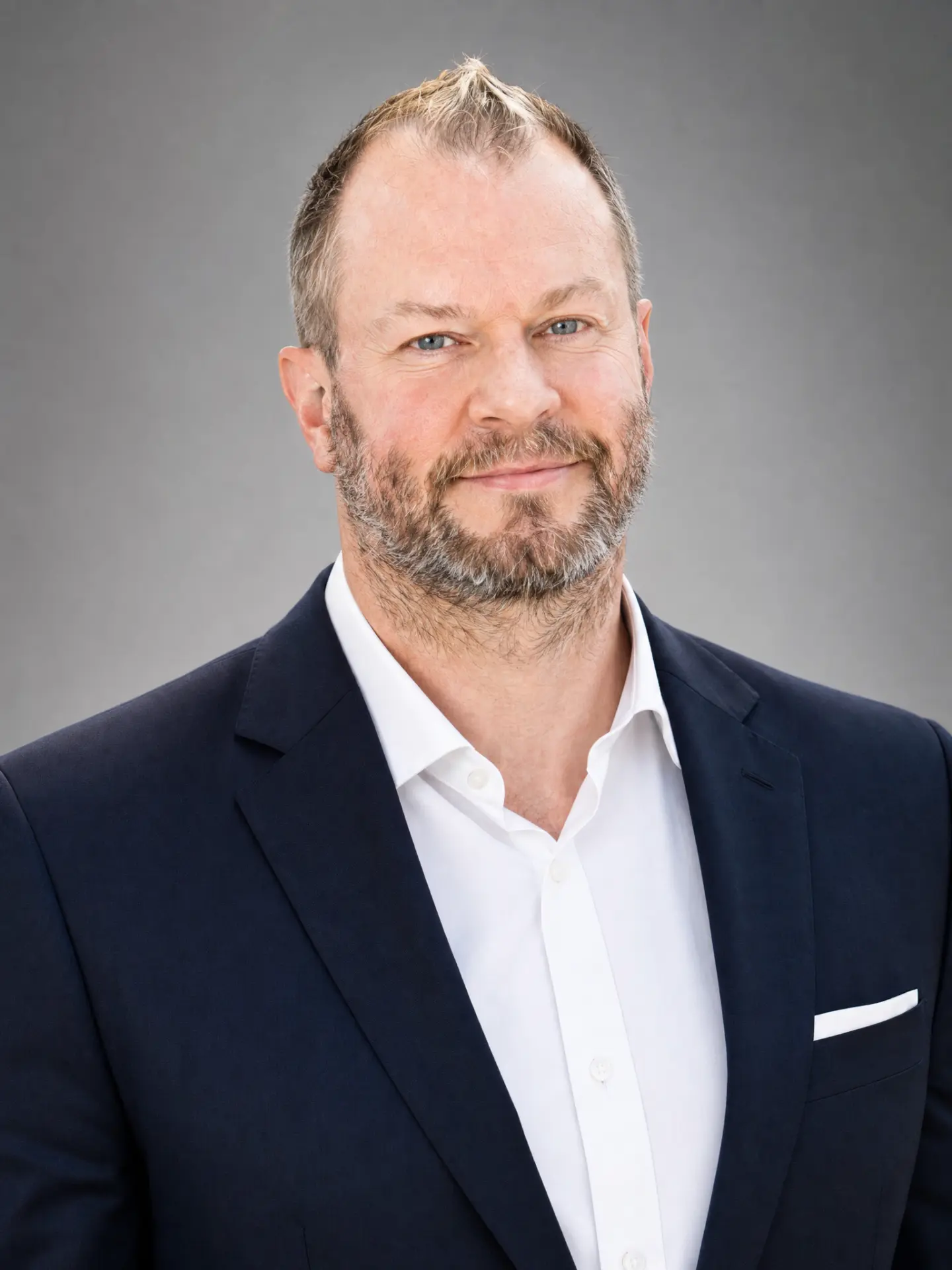 Portrait of Damien Collins, Fractional COO · Operations & Delivery